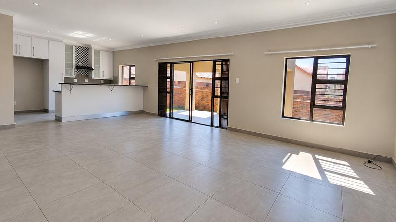 3 Bedroom Property for Sale in Wild Olive Estate Free State